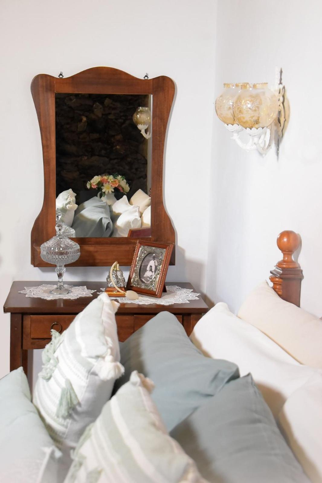 Romantic Hamlet Cottage With Private Pool La Fragua De Eliseo Канделарія Екстер'єр фото
